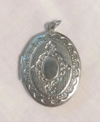 Локет ожерелье ювелирные изделия подвеска фото серебро  - Изображение 1 из 4