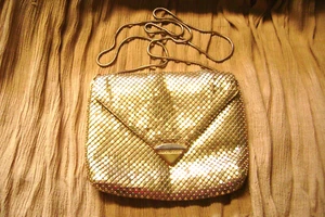VINTAGE UK PAT. # GOLD MESH EVENING BAG CLUTCH,PURSE,HANDBAG SHOULDER STRAP - Picture 1 of 8
