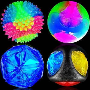 4 Stück Leucht Quietschende Hundebälle LED Blink Leuchtball für Aggressive Ch - Bild 1 von 12