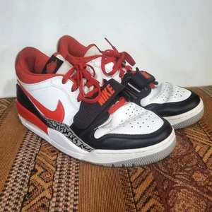 Jordan Legacy 312 Low Fire Red - Black Toe Size 9 Mens - Picture 1 of 5