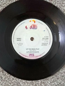 Let The Music Play - Barry White.7 inch Vinyl Single. - Picture 1 of 6