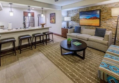 Holiday Inn Scottsdale Resort Rental Arizona 1/2/3 BDRM 2025-2027 - Image 1 of 4