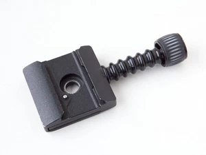 Abrazadera adaptadora de liberación rápida cola de milano Gitzo - G1387 - Imagen 1 de 3