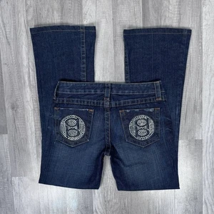 Pantalones de mezclilla Y2K Bebe con logotipo de estrás corte boot lavado oscuro tiro bajo talla 27 hechos en EE. UU. - Imagen 1 de 7