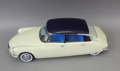 NOREV 1/12 1956 DS19 Citroen Model limited edition / 500 - Image 1 of 4
