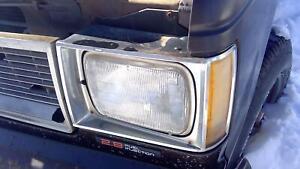 79-94 S10 Pickup Driver Left Headlight Assembly With Chrome Trim And Turn Signal