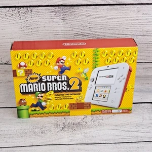 NUR VERPACKUNG Nintendo 2DS New Super Mario Bros 2 Edition ohne Konsolenspiele oder Einlagen - Bild 1 von 11