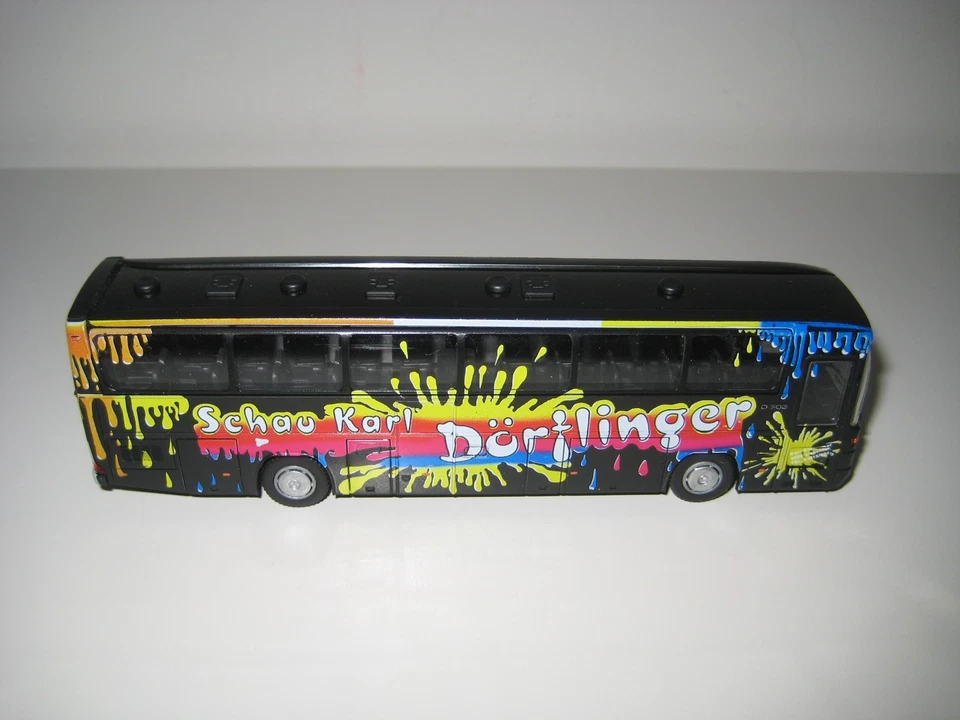 Rietze H0 60188 - Autobús Mercedes-Benz O 303 15 RHD "Dörflinger" - Imagen 1 de 4