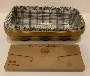 Cesta de pan Longaberger 1999 con revestimiento de tela/protector de plástico y ladrillo de calentamiento - Imagen 1 de 8