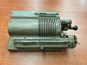 TRIUMPHATOR Vintage German Desktop Mechanical Pin-Wheel Antique Calculator - Picture 1 of 6