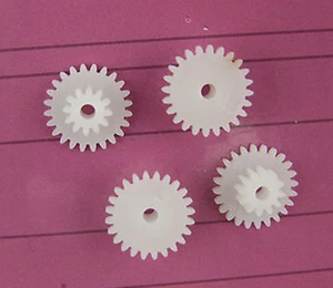100 Stck. Doppelstock Kunststoff Zahnräder Zahnrad 2,05 mm Lochdurchmesser 24 Zähne 12 Zähne 24122B - Bild 1 von 4