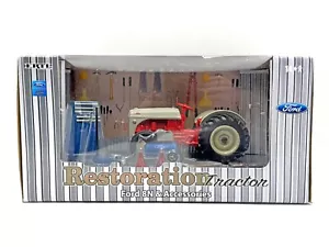 1/16 Ford 8N Restoration Tractor & Accessories - Picture 1 of 3