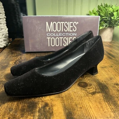 Vintage Mootsie Tootsie Negro Terciopelo Tacones Puntera Cuadrada Talla 9M Nuevo Con Caja Foto 1 de 4