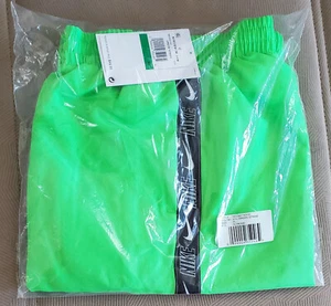 Nike Big Boys Logo Tape Lap 7" Volley Swim Shorts Green Strike XL - Picture 1 of 2
