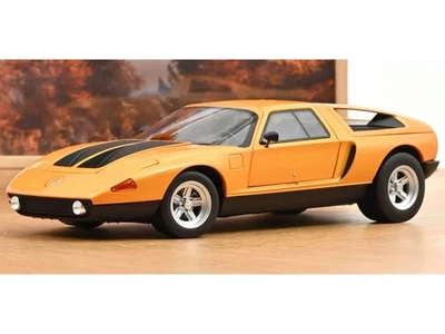 Mercedes-Benz C 111/ii 1970 blanco otoño 1/18 coche modelo fundido a presión de Norev 183050 Foto 1 de 4