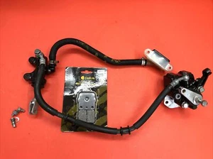 Pinza de freno trasera Honda ATC 200X 1985 1984, montaje del cilindro maestro - Imagen 1 de 11