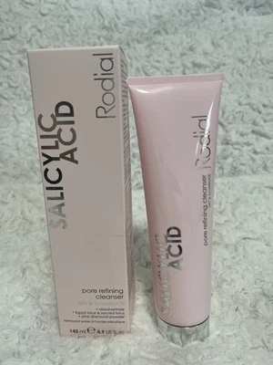 Limpiador refinador de poros con ácido salicílico Rodial 145 ml gel niacinamida diamante rosa Foto 1 de 4