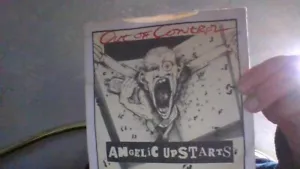 Angelic Upstarts - Out Of Control 7" Vinyl Record Picture c/w Shotgun Solution - Foto 1 di 3