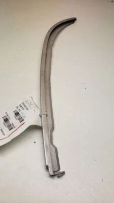 BMW 530I 2002 moldura de faros derecha Foto 1 de 3