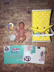 Zuru 5 Surprise My Mini Baby YELLOW ROCKING SEAT Chair - Picture 1 of 1