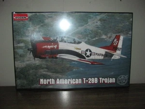 Roden 441 North American T-28B Trojan Trojan US airplane 1950-1957 1/48 - Picture 1 of 5