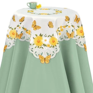 Daisy & Butterfly Embroidered Springtime Table Linens - Picture 1 of 2