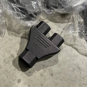 10x IEC Mains Splitter Plug Y Adapter Block C14 Socket to 2 C13 Plugs (1 into 2) - Picture 1 of 3