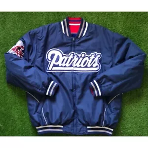 G-lll NFL New England Patriots Reversible Embroidered Patch Bomber Jacket Men’s - Picture 1 of 24