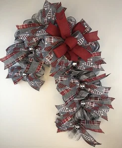 Christmas Candy Cane Wreath Tree Ribbon And Bow Holiday Decor Grey #1199 - Picture 1 of 5