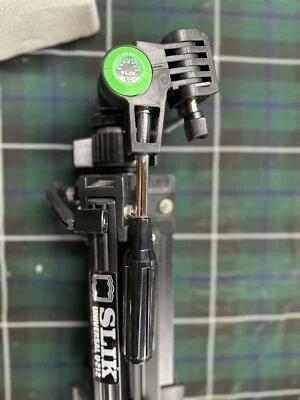 SLIK U212 Universal Tripod No. 624-4585 w/ Quick Release Post and Box - Image 1 of 4