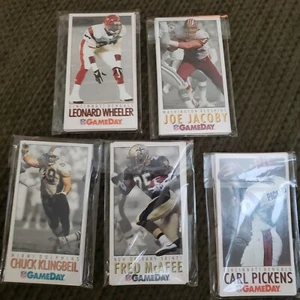 gameday football cards pack of 13 1992, Sealed - Picture 1 of 1