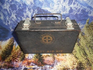 VTG Mine Safety Appliances Co. First Aid Kit Antique Medical Supplies w Contents - Picture 1 of 8