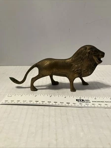 Vintage Solid Brass Roring Jungle Lion Figurine Mid Century 7" - Picture 1 of 10