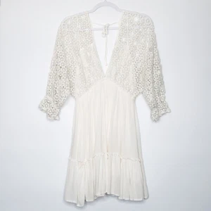 Petal & Pup Womens Boho Mini Dress Size 6 White Long Sleeve Floral Eyelet Bride - Picture 1 of 11