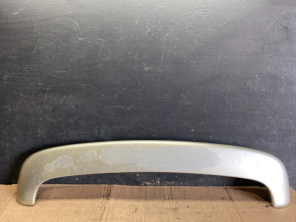 2001 to 2007 Toyota Highlander Upper Rear Upper Wing Spoiler Oem P8695 DG - Image 1 of 4