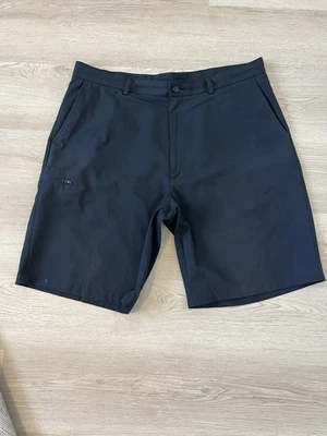 Мужские черные шорты для гольфа Grandslam Golf Performance размер 38 - Изображение 1 из 4