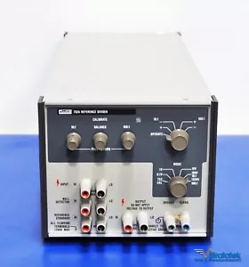 Fluke 752A Divisore di Riferimento Calibrazione 10:1 (±0,2 ppm) e 100:1 (±0,5 ppm) - Foto 1 di 4