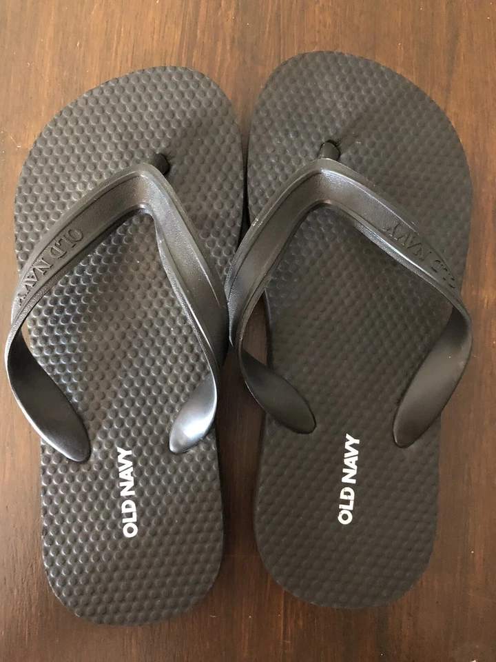 Boys Old Navy flip flops 12/13 - Image 1 of 1