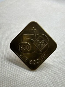 Vintage BSA 1980 CUB SCOUTS 50th Anniversary NECKERCHIEF SLIDE - Picture 1 of 2