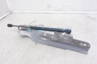 Soporte de bisagra para capó de pasajero derecho Ford Explorer 2002-2010 6L2z-16796-Aa - blanco Foto 1 de 4