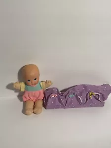 Mattel 1992 Magic Nursery Purple Triplet Carrier & Boy Doll - Bild 1 von 6