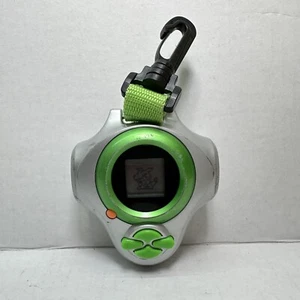 Rare Bandai Digivicr Akiyoshi Hongo 2001 Digimon Silver & Green - Works - Picture 1 of 10