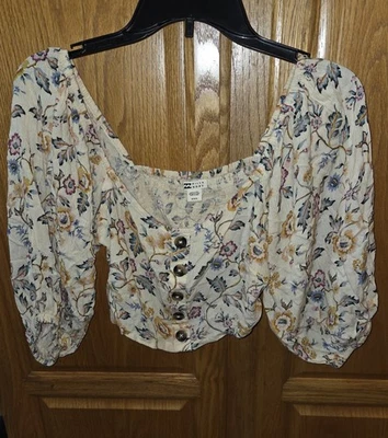 Boho Fairycore Floral Crop Top Billabong Medium Junior's Women's Balloon sleeve - Image 1 of 4