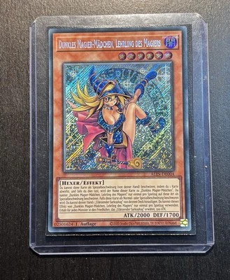 Yu-Gi-Oh! Dunkler Magier-Mädchen, Lehrling Des Magiers ALIN Secret Rare NM 1st - Bild 1 von 4