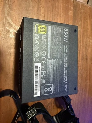 Cooler Master V850 850W 80 Plus Gold SFX Power Supply (US Plug) - Image 1 of 2