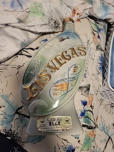 Vintage Jim Beam 100 Month Whiskey Decanter LAS VEGAS bottle EMPTY - Picture 1 of 4