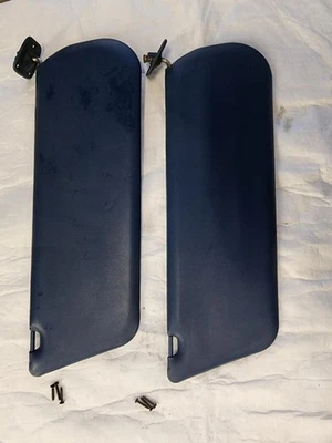 1987 - 1996 年福特 F-150 F-250 F-350 野马蓝色遮阳板套装一对 LH 右握 原始设备制造商  — 第 1/2 张图片