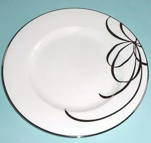 Kate Spade Belle Boulevard Salad Dessert Plate 8.25" Platinum Bow Lenox New - Picture 1 of 2