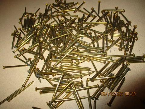 100 - VINTAGE, 1" X #16 SOLID BRASS BRAD, ROUND DOME HEAD ESCUTCHEON PINS Cover