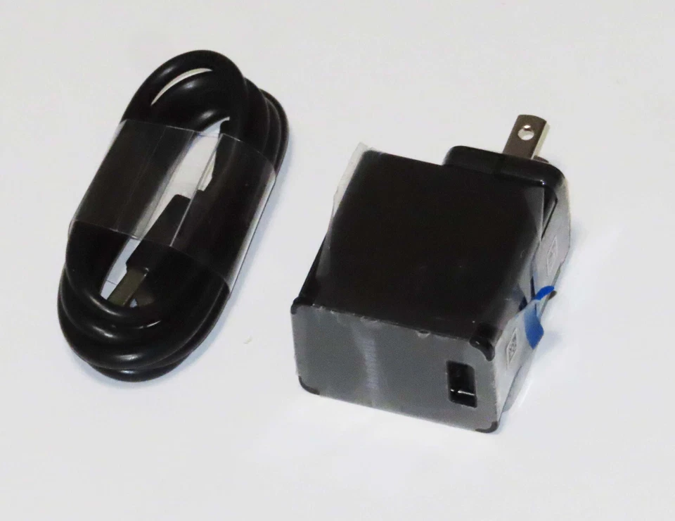 Samsung 10W Travel Charger ETA-P11X For Galaxy S Tablets & Phones With USB Cable - Image 1 of 2